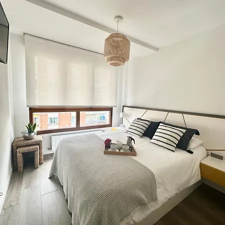 Playa Con Garaje, Cantabria Apartment Somo