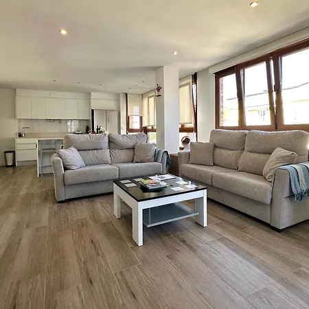 Playa Con Garaje, Cantabria *