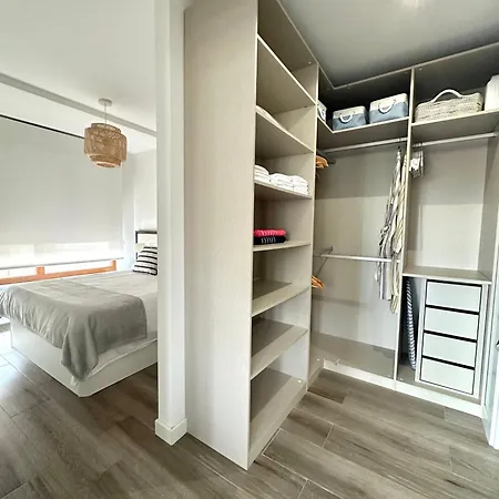 Playa Con Garaje, Cantabria Apartment *